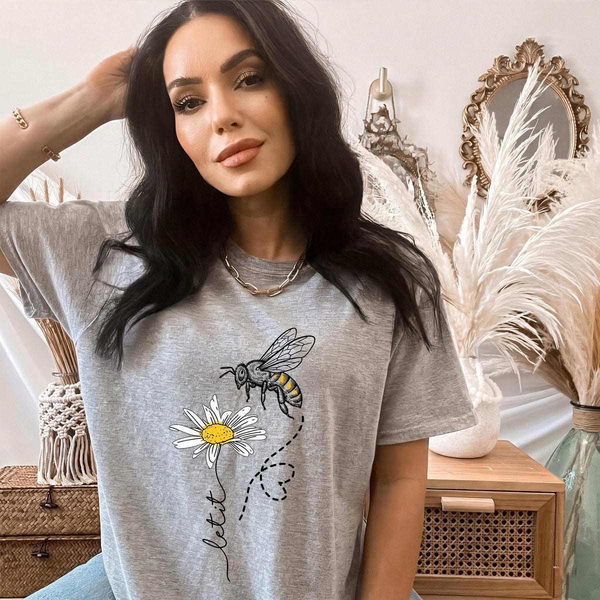 Let It Bee Shirt, Daisy Bee Shirt For Women, Boho Botanical Graphic Tee, Save The Bees Tshirt, Inspirational Quote Top, Bee Lover Gift